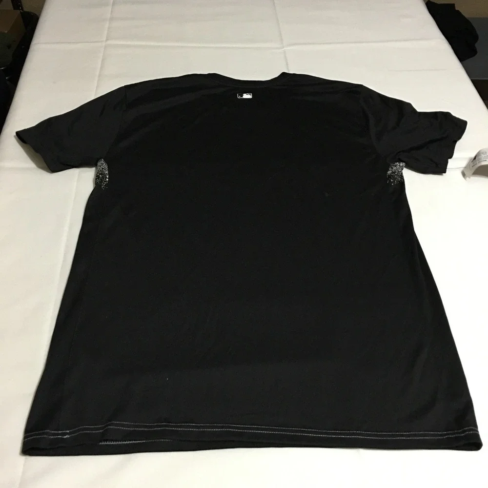 Nike Chicago White Sox Baseball Men T-Shirt Large Black Dri-Fit NWT